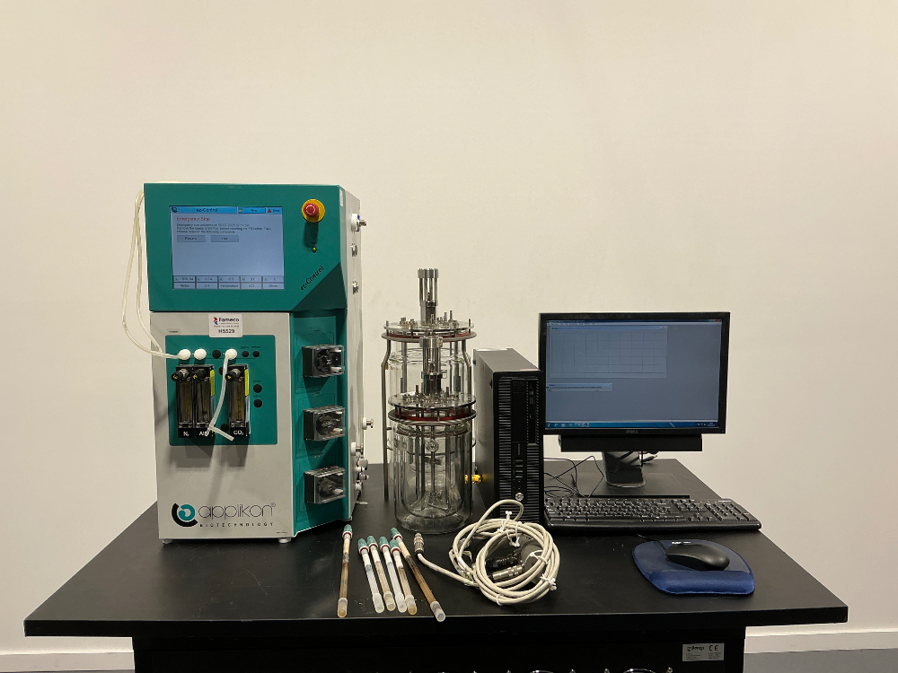 Image of Applikon biotechnology ez-control fermentation unit control